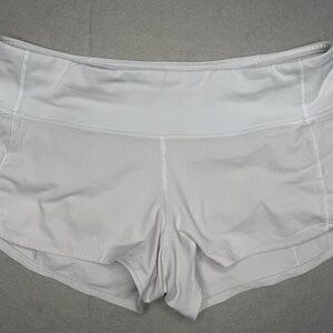 Lululemon Speed Up Shorts 2.5” White | Size 4 | Minor Flaw